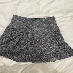 Lululemon XS tennis skirt